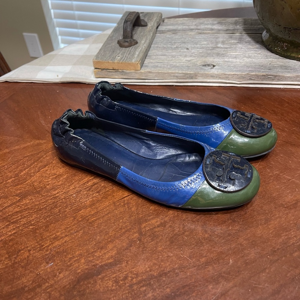 Tory Burch Colorblock Blue Green Patent Leather Minnie Ballet Flats Flaws